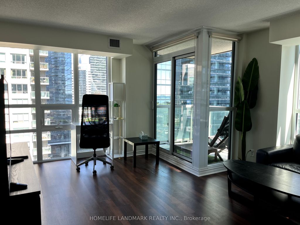 Photo of 19 Grand Trunk Crescent #1706, Toronto, ON M5J 3A3 (MLS # C12398914)