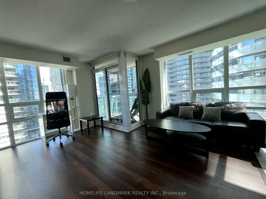 Photo of 19 Grand Trunk Crescent #1706, Toronto, ON M5J 3A3 (MLS # C12398914)