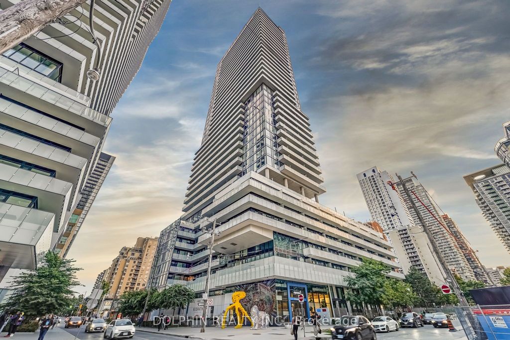 Photo of 161 Roehampton Avenue #1007, Toronto, ON M4P 1P9 (MLS # C12393857)