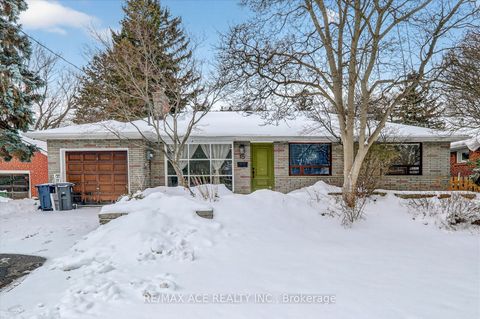 Photo of 40 Brinloor Boulevard, Toronto, ON M1M 1L5 (MLS # E12747812)