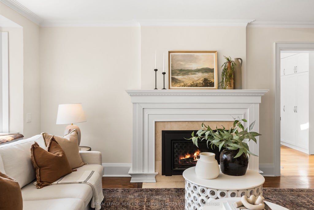 Photo of 112 Southvale Drive, Toronto, ON M4G 1G7 (MLS # C13738186)
