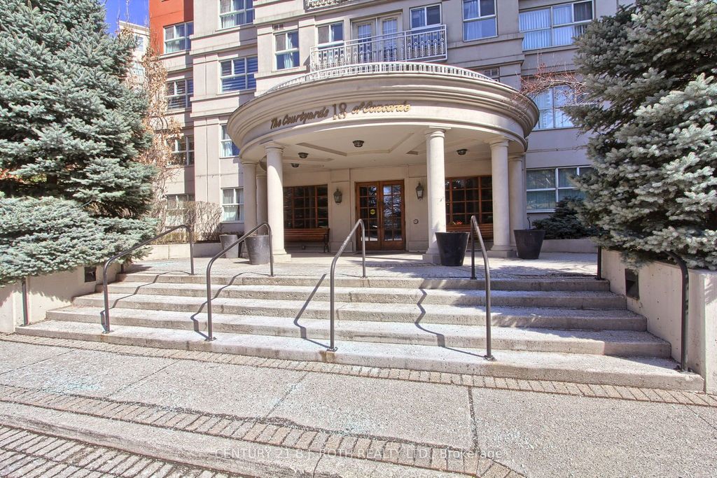 Photo of 18 Concorde Place #LP915, Toronto, ON M3C 3T9 (MLS # C12977500)