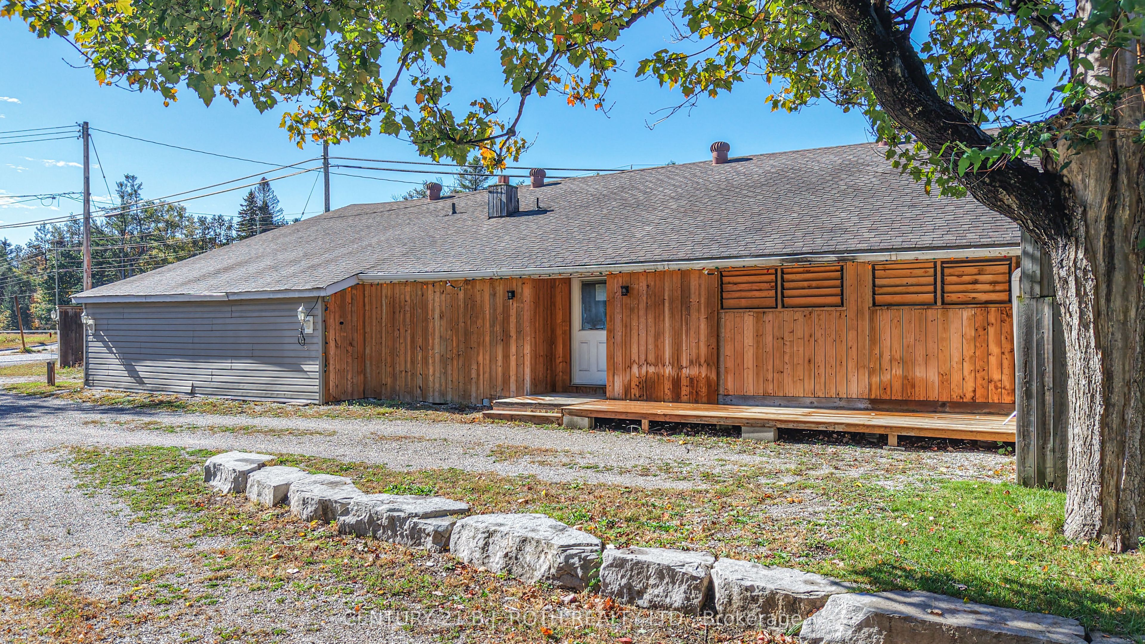 3323 Park Road