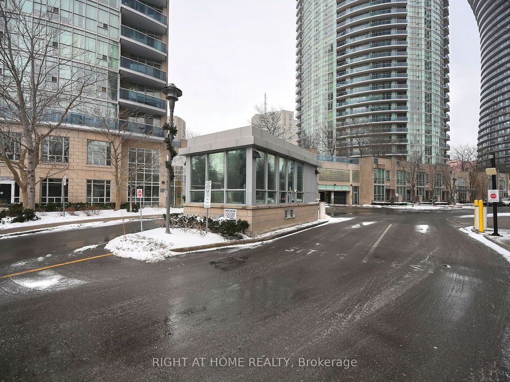 Photo of 90 Absolute Avenue #908, Mississauga, ON L4Z 0A3 (MLS # W12701662)