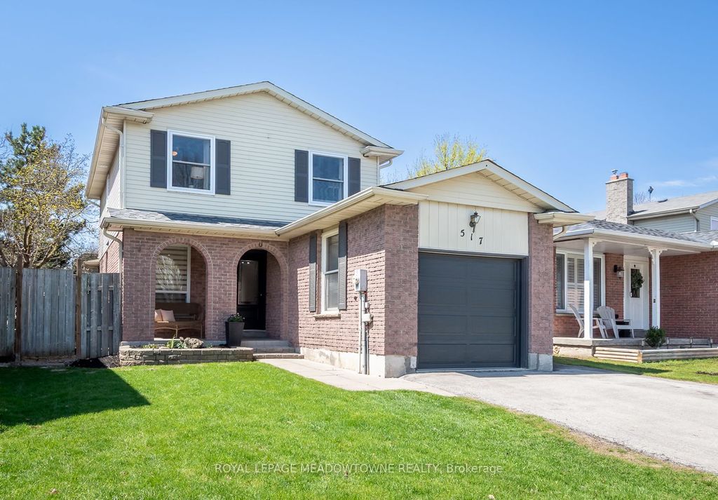 Photo of 517 Beaver Court, Milton, ON L9T 4A7 (MLS # W13041822)