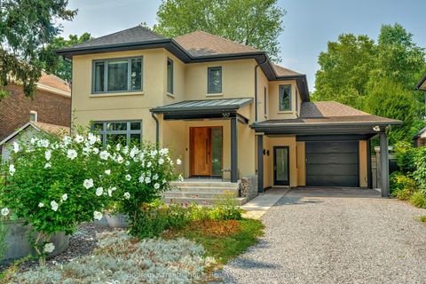367 Spruce Street Oakville ON L6J 2H2