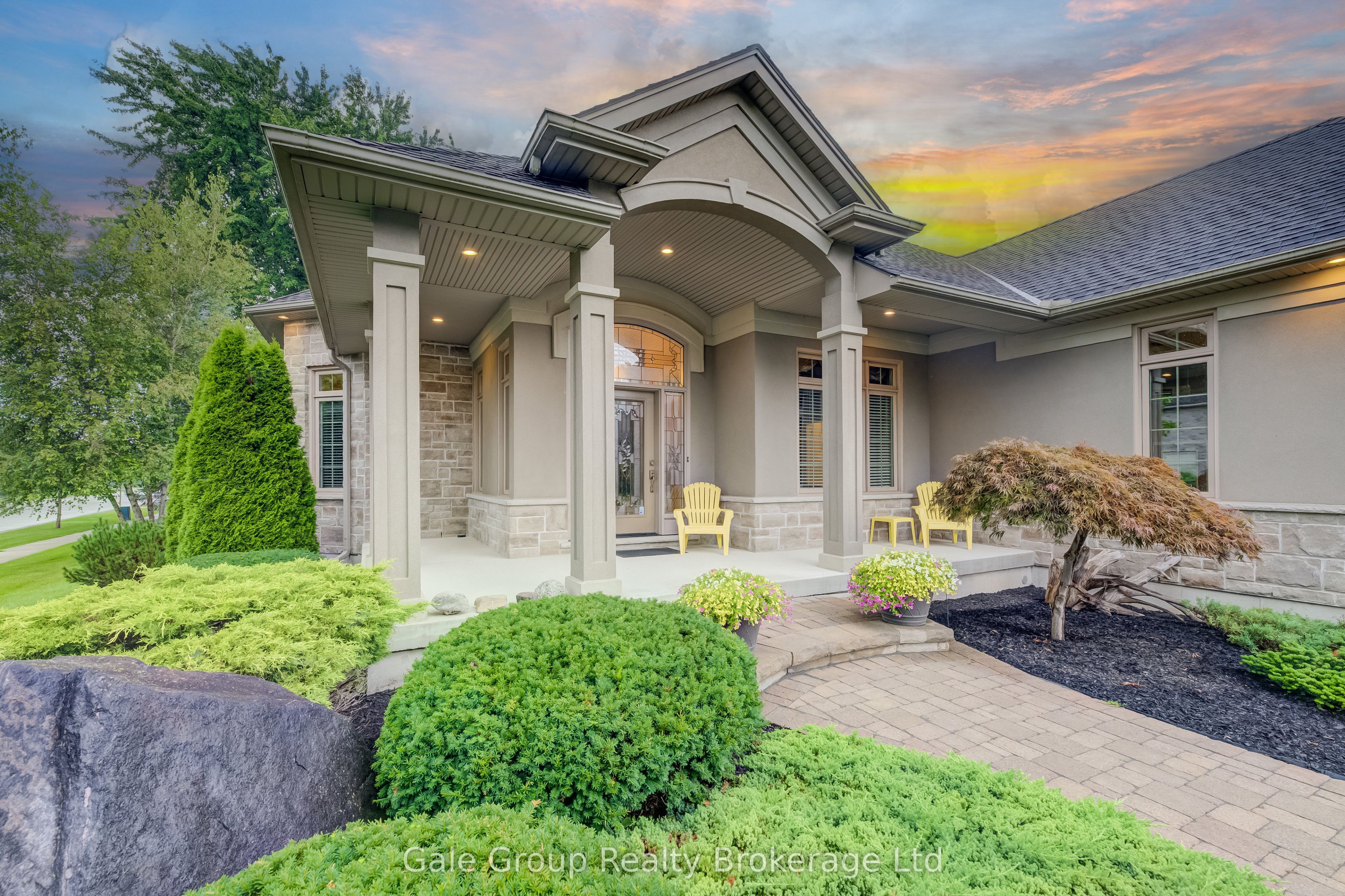 612 Lakeview Drive