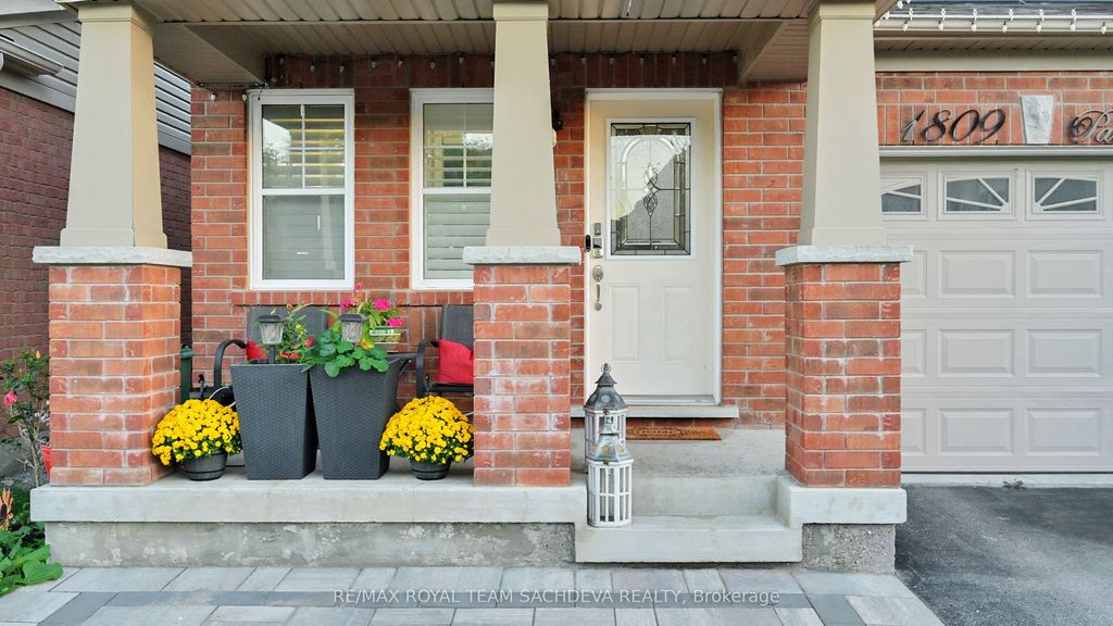 Photo of 1809 Parkhurst Crescent, Pickering, ON L1X 0A8 (MLS # E12687024)