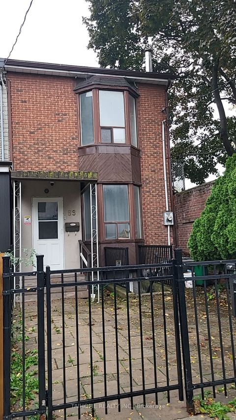 Photo of 59 Oxford Street, Toronto, ON M5T 1N8 (MLS # C12430240)