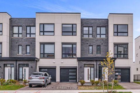 3049 Trailside Drive Oakville ON L6M 5R5