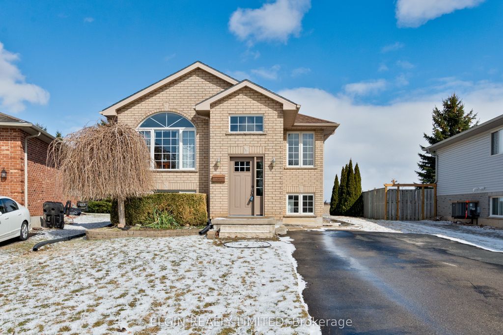 Photo of 41792 North Street N, Southwold, ON N5P 4L7 (MLS # X12898368)