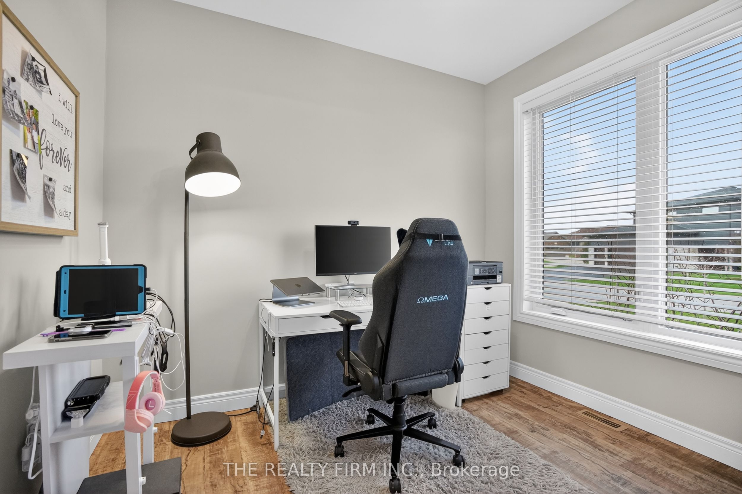 49287 Ashland Avenue