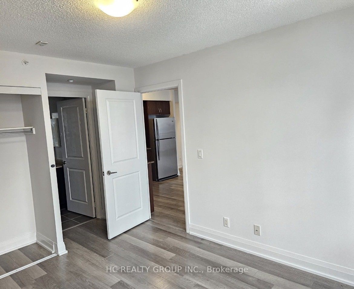 376 Highway 7 Road E 716