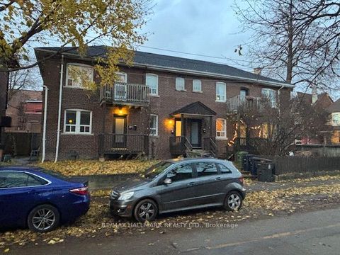 8 Page Street Toronto ON M6G 1J2