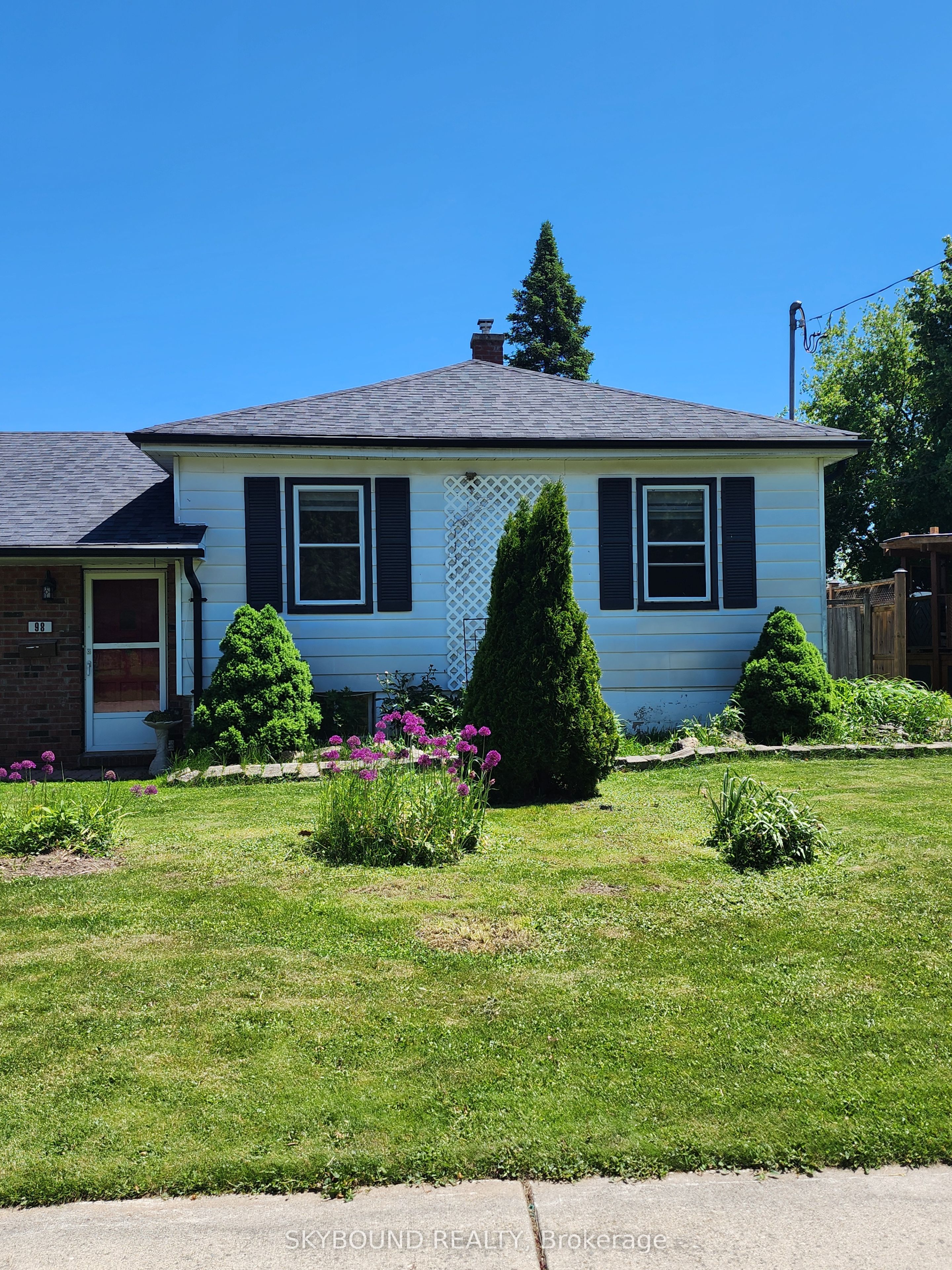98 Barton Street 2