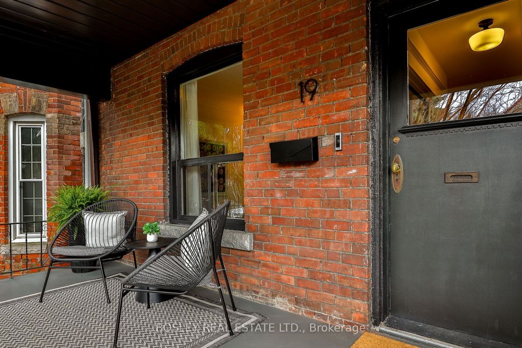 Photo of 19 Fern Avenue, Toronto, ON M6R 1J9 (MLS # W13021296)