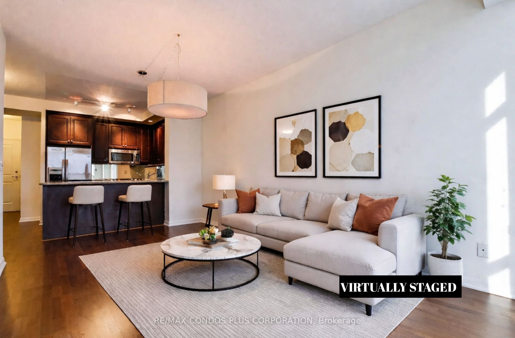 21 Grand Magazine Street 818