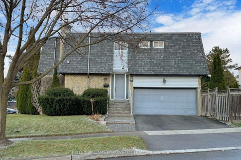 Photo of 239 Pineway Blvd Boulevard, Toronto, ON M2H 1B5 (MLS # C12777564)