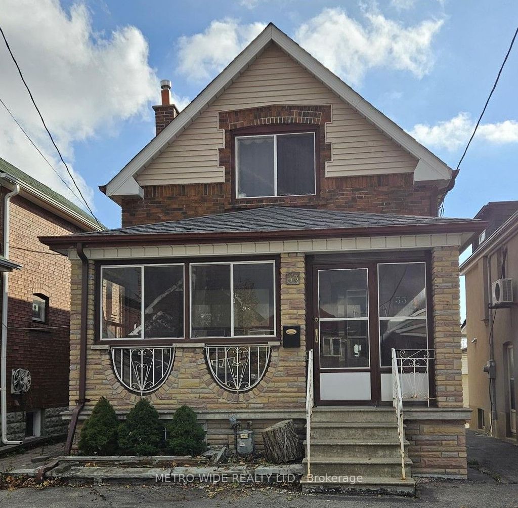 Photo of 33 Bowie Avenue, Toronto, ON M6E 2P2 (MLS # W12575304)