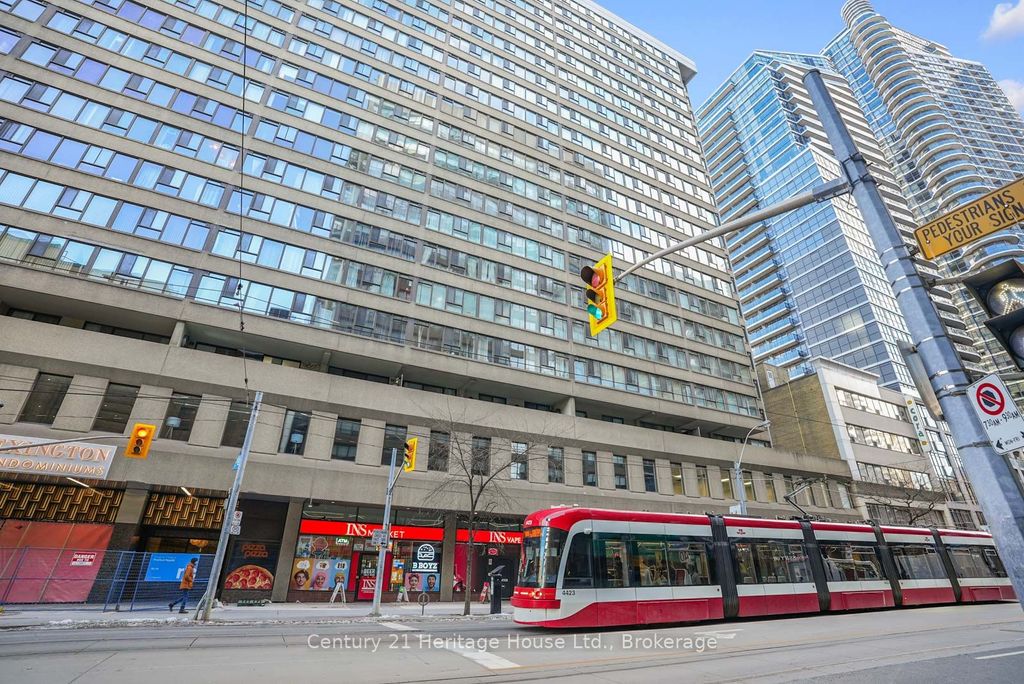 Photo of 45 Carlton Street #609, Toronto, ON M5B 2H9 (MLS # C12583690)