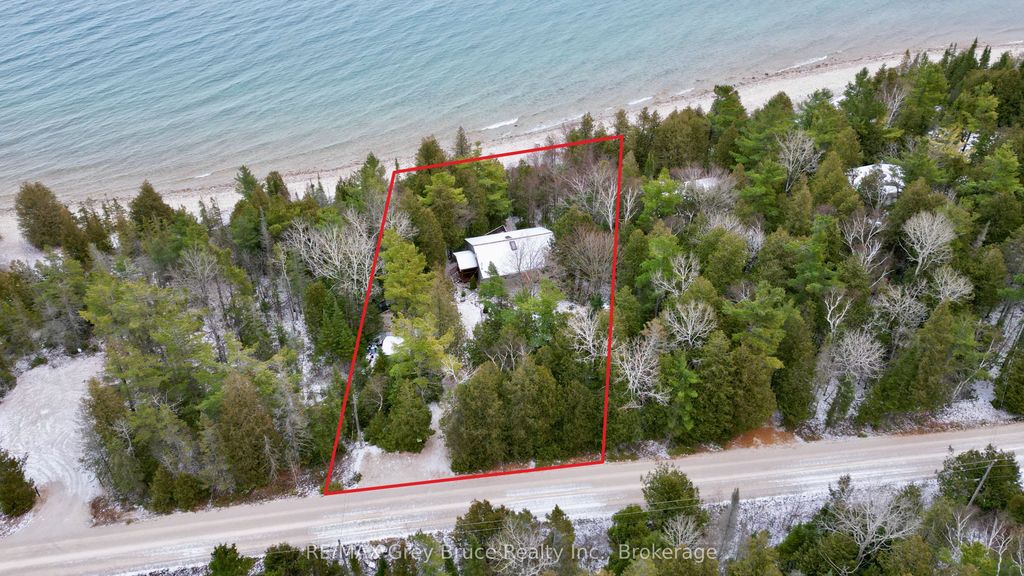 Photo of 54 Carter Road, Northern Bruce Peninsula, ON N0H 1W0 (MLS # X12592802)