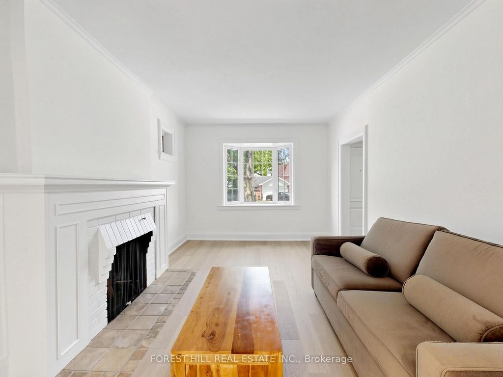 Photo of 277 Snowdon Avenue, Toronto, ON M4N 2B4 (MLS # C13142908)