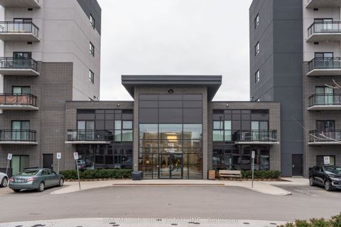 102 Grovewood Common 529 Oakville ON L6H 0X2