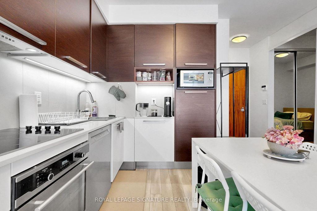 Photo of 36 Park Lawn Road #301, Toronto, ON M8V 0E5 (MLS # W13093976)
