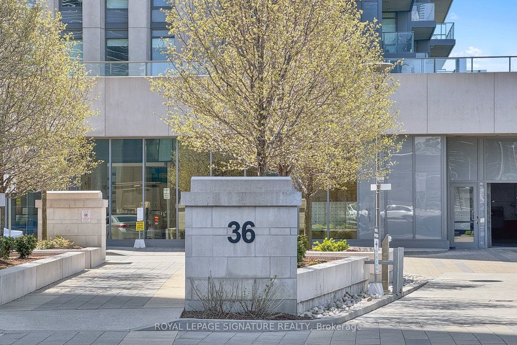 Photo of 36 Park Lawn Road #301, Toronto, ON M8V 0E5 (MLS # W13093976)