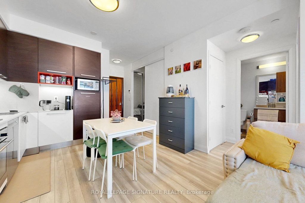 Photo of 36 Park Lawn Road #301, Toronto, ON M8V 0E5 (MLS # W13093976)