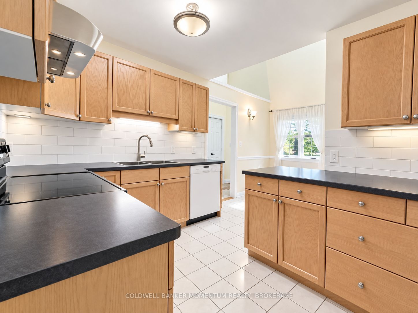 4114 Butternut Court 1