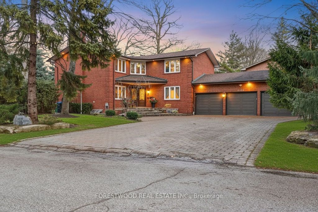 Photo of 2176 Autumn Breeze Drive N, Mississauga, ON L5B 1R4 (MLS # W12692258)