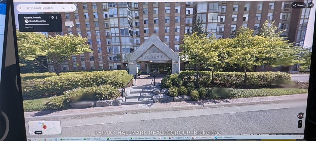 Photo of 2759 Carousel Crescent #508, Blossom Park - Airport and Area, ON K1T 2N5 (MLS # X12706414)