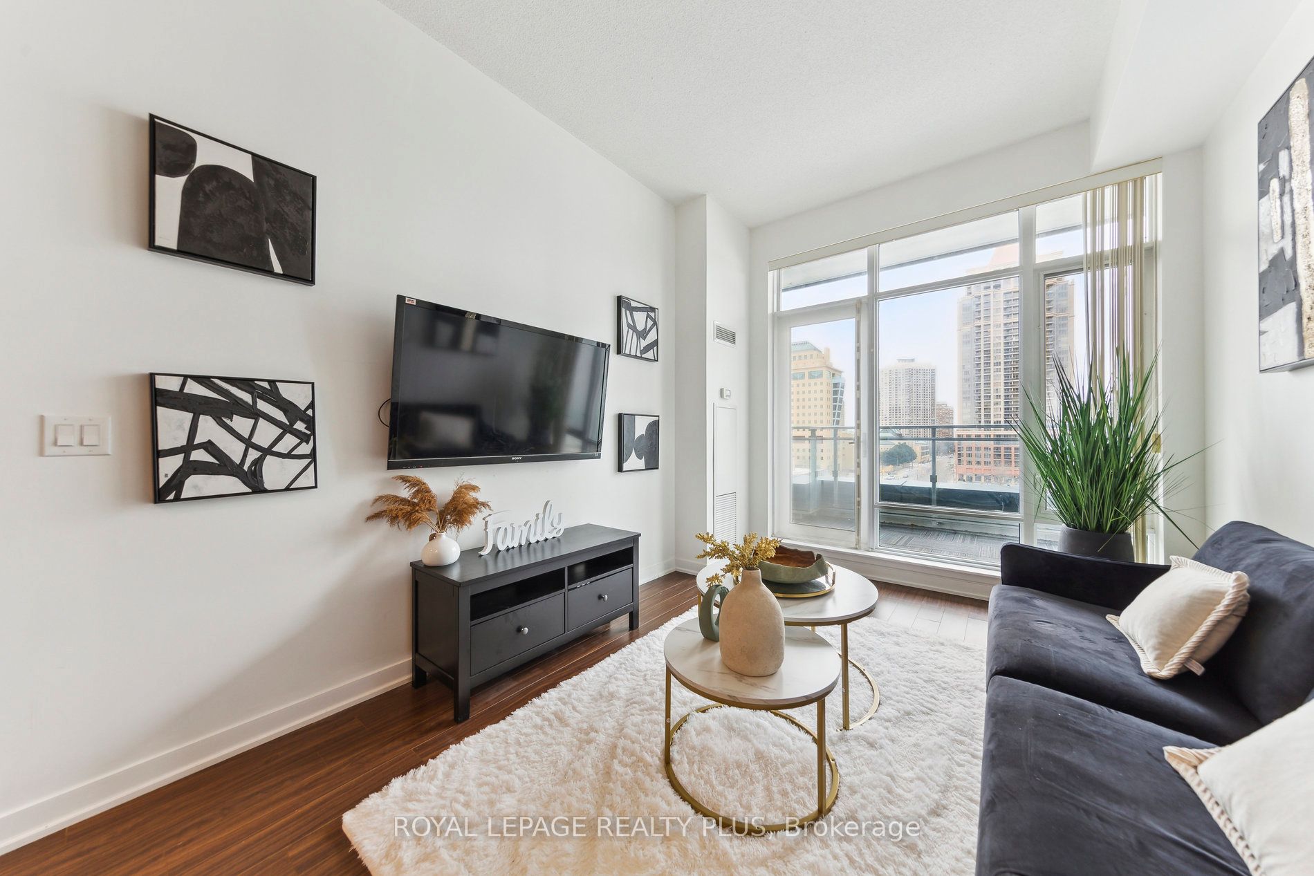 365 Prince Of Wales Drive 603