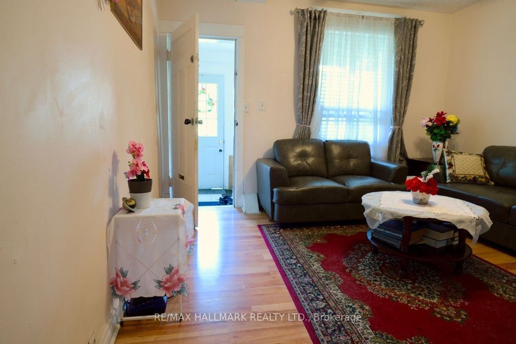 Photo of 47 Dentonia Park Avenue, Toronto, ON M4C 1W6 (MLS # E13633824)