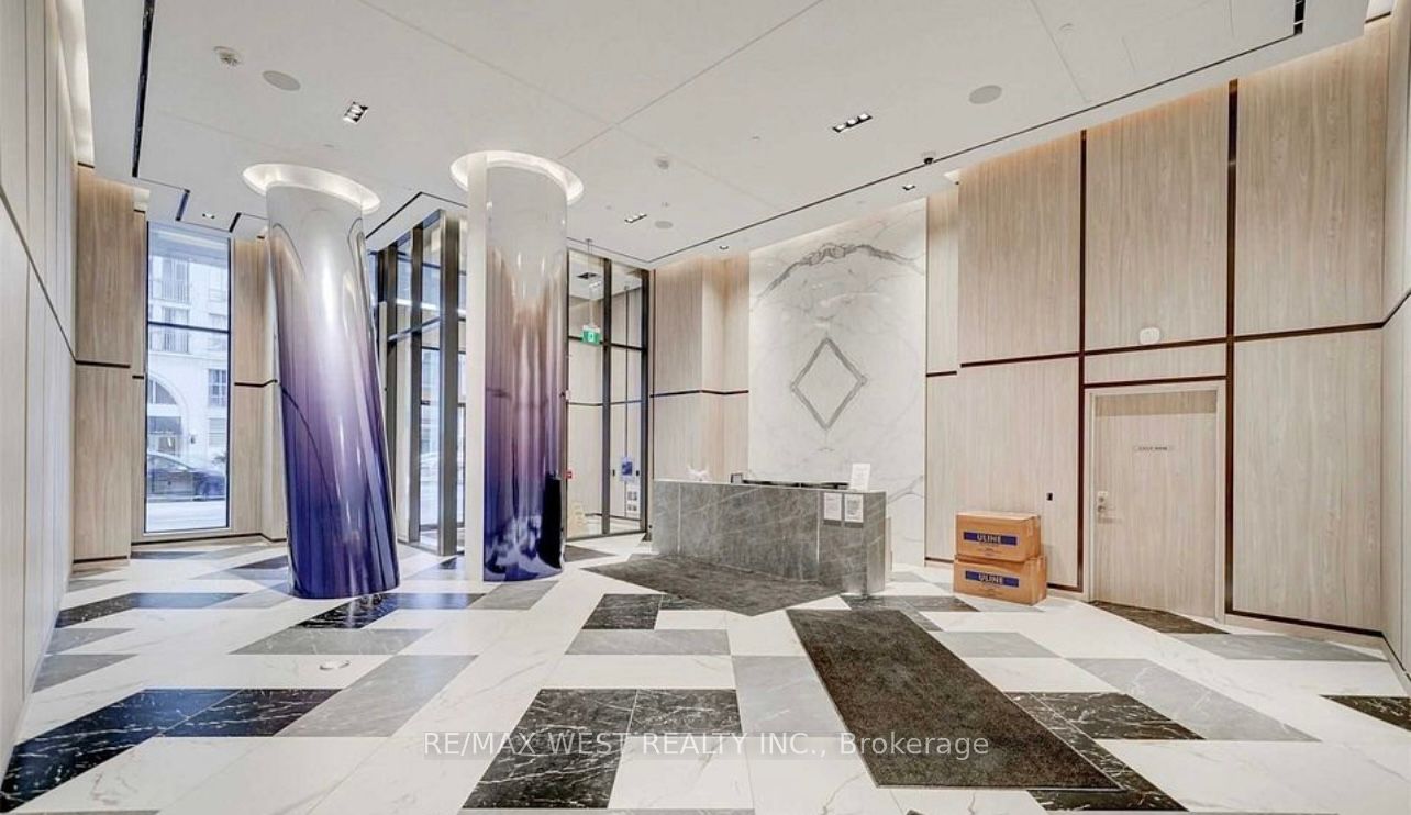 395 Bloor Street E 5006