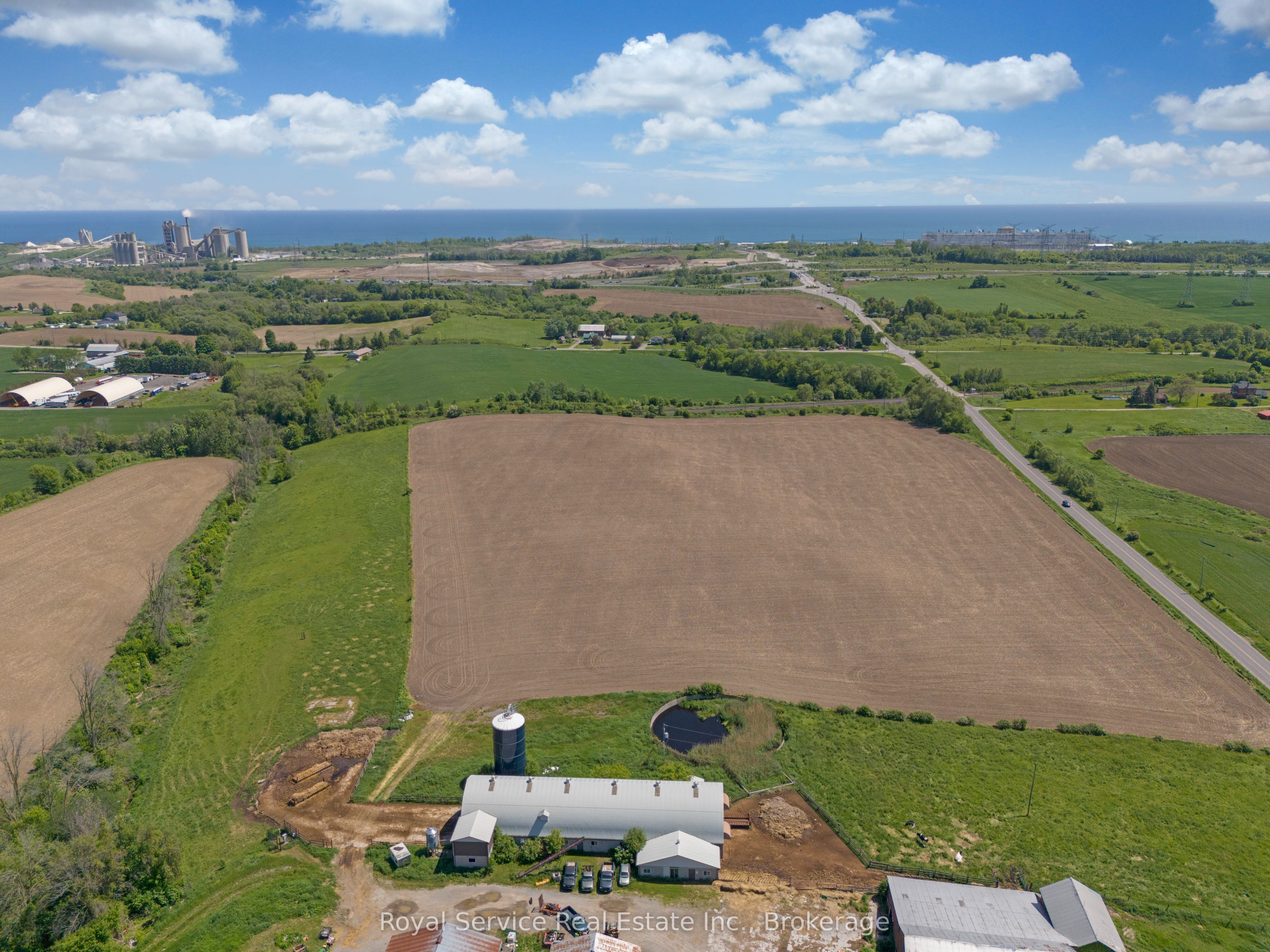 1261 Holt Road