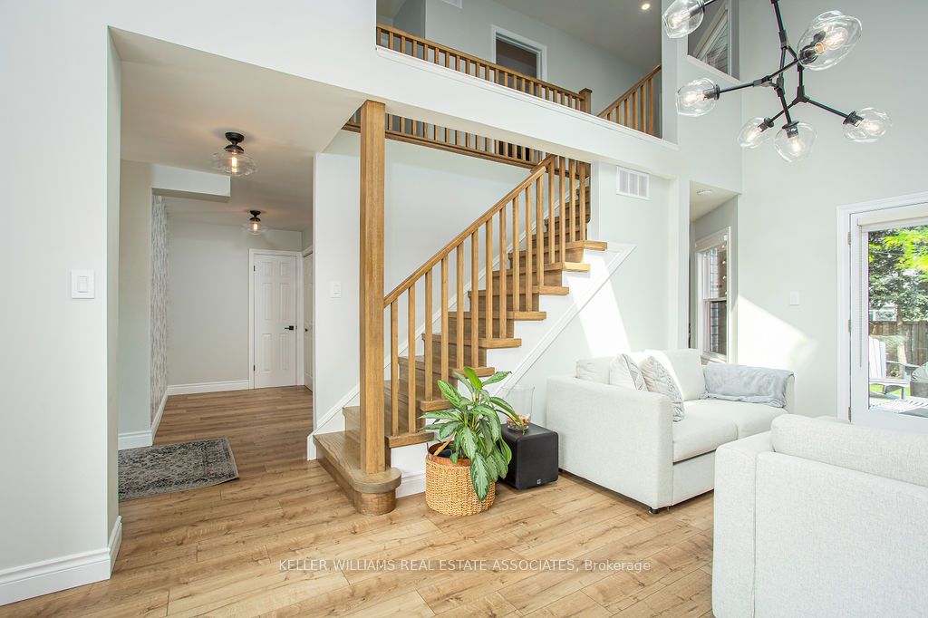 2130 Salma Crescent