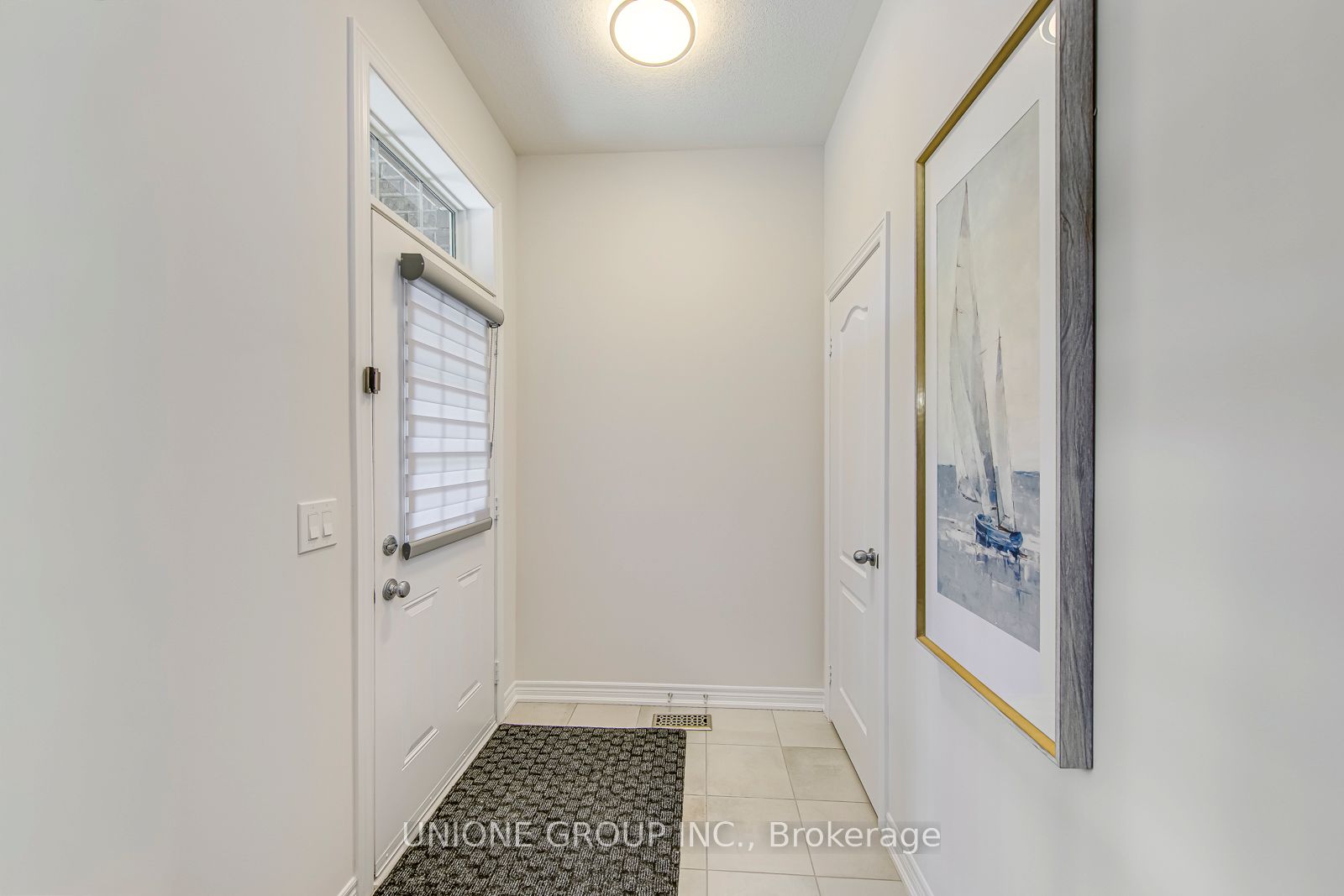 1458 Pratt Heights