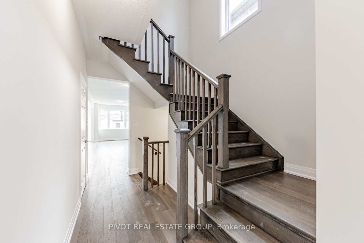 30 Lipscott Drive