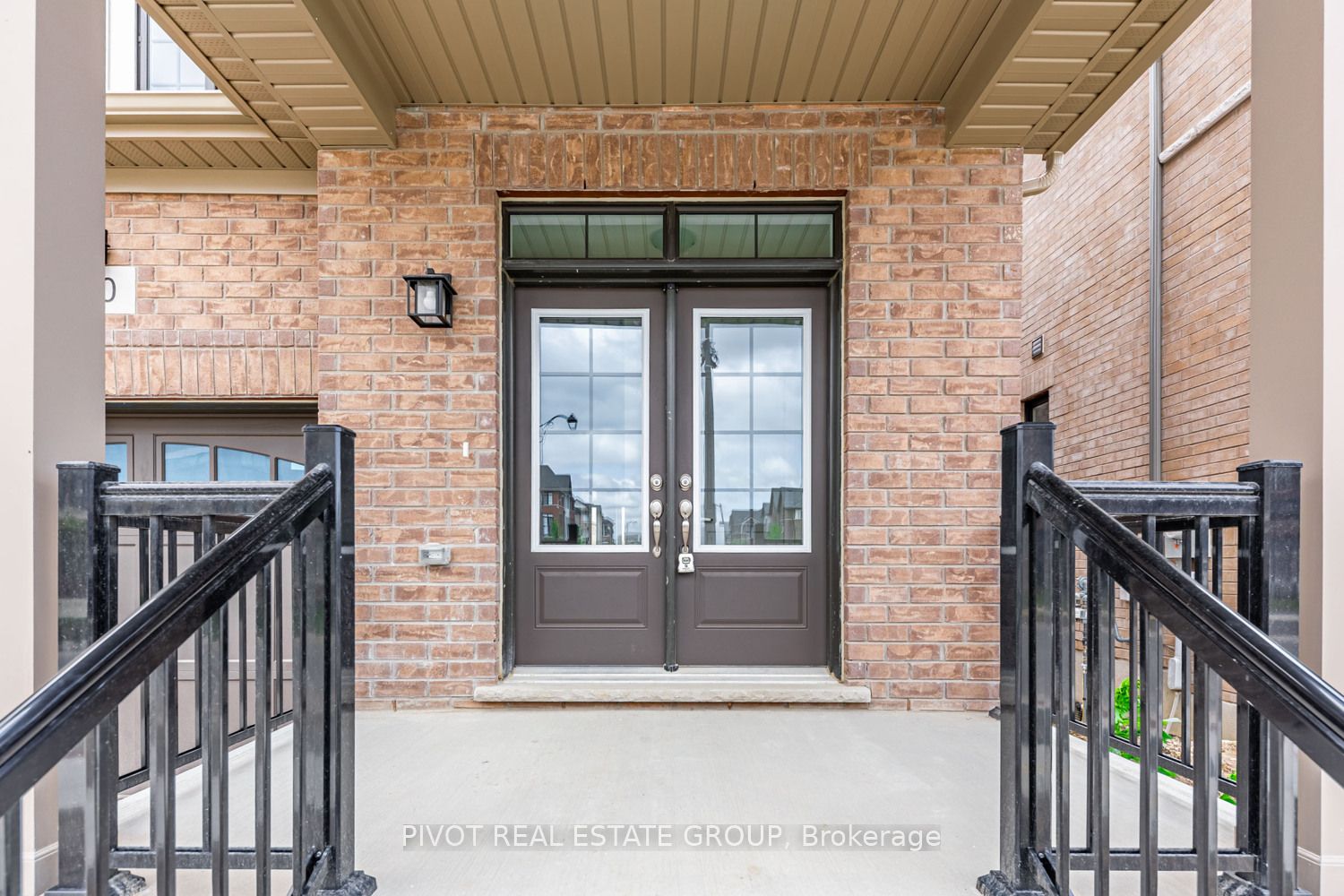 30 Lipscott Drive