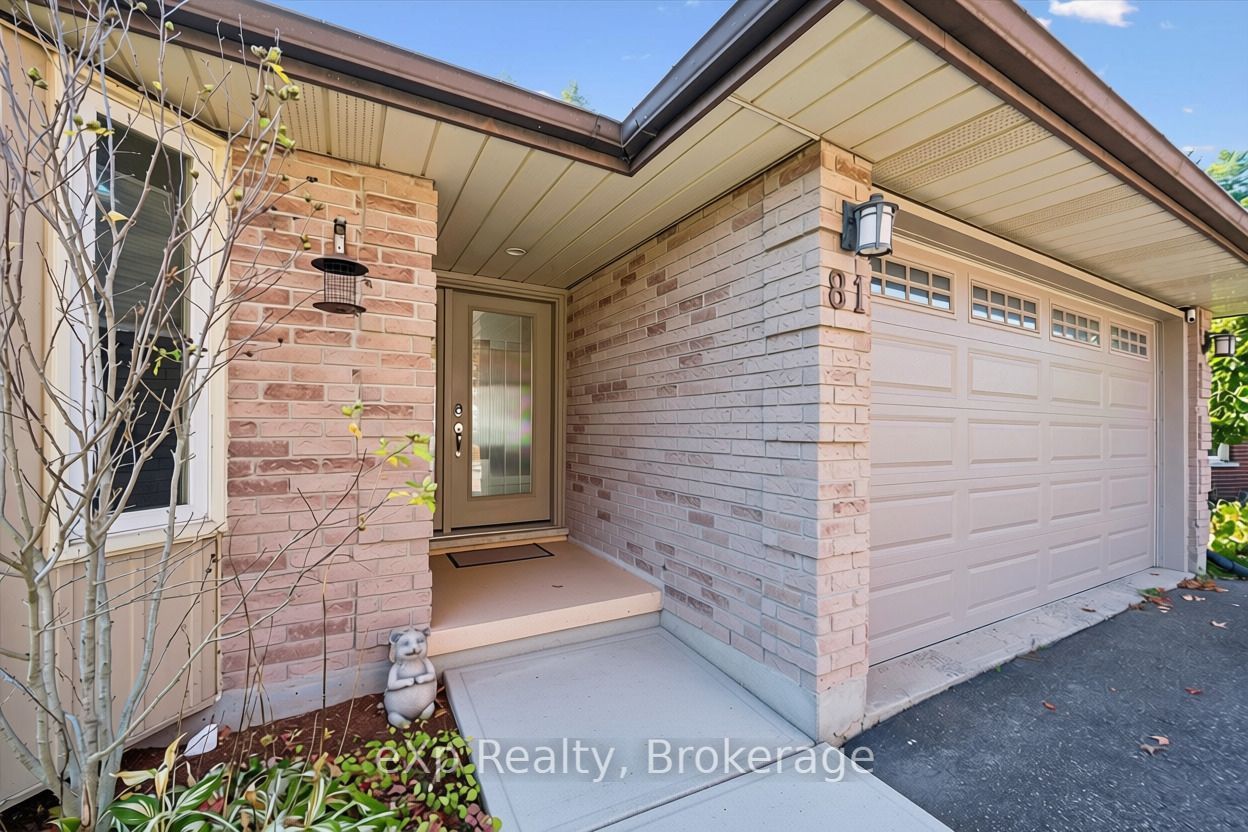 81 Sabrina Crescent