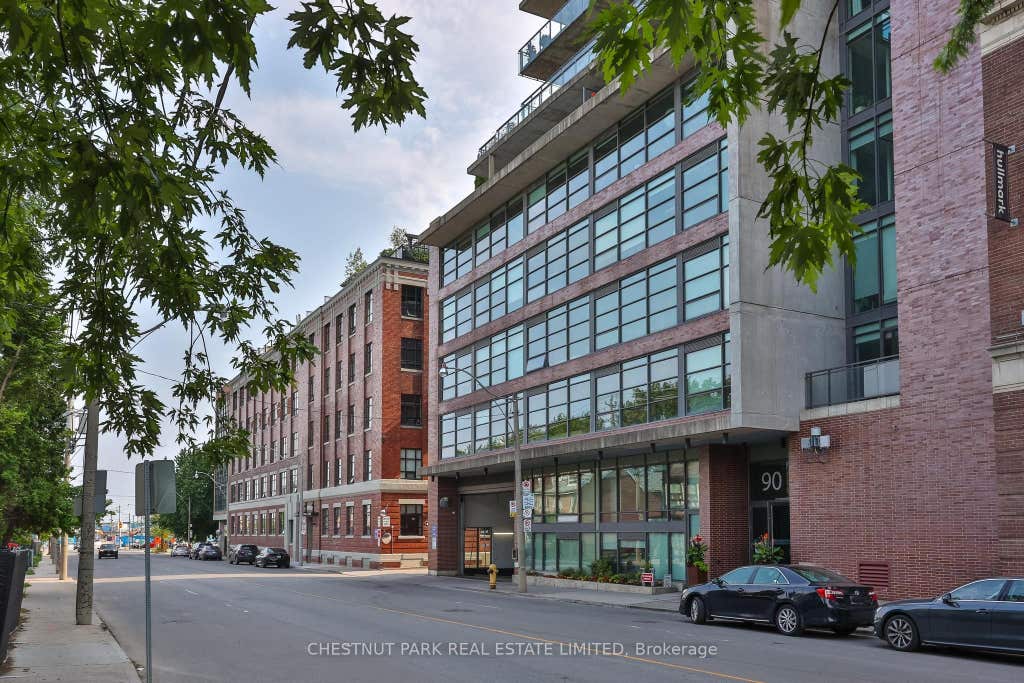 Photo of 90 Broadview Avenue #901, Toronto, ON M4M 0A7 (MLS # E13611894)