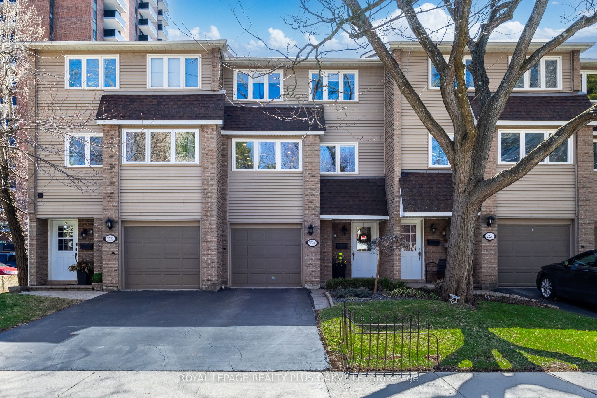 2224 Marine Drive