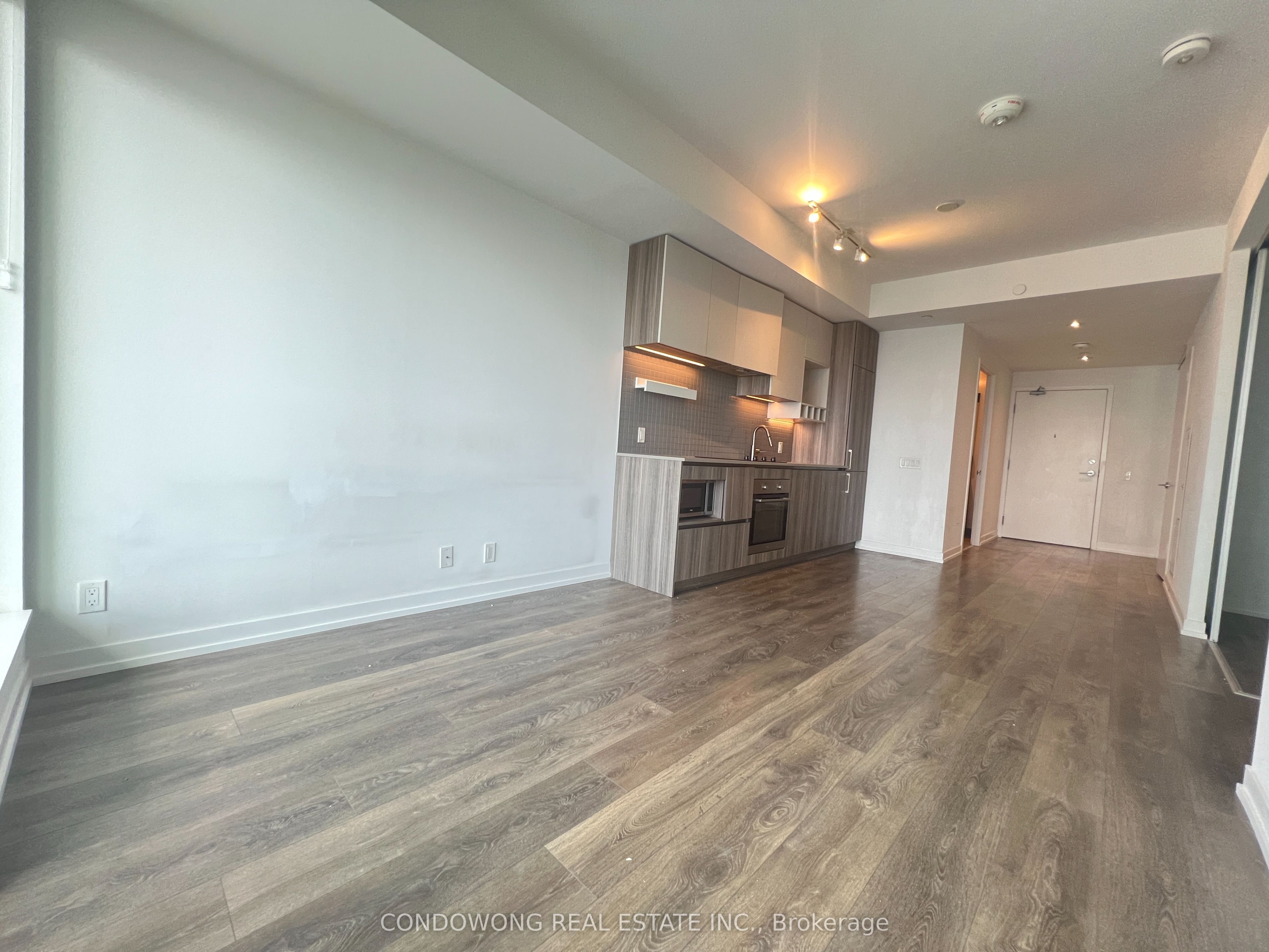 5 Buttermill Avenue 3101