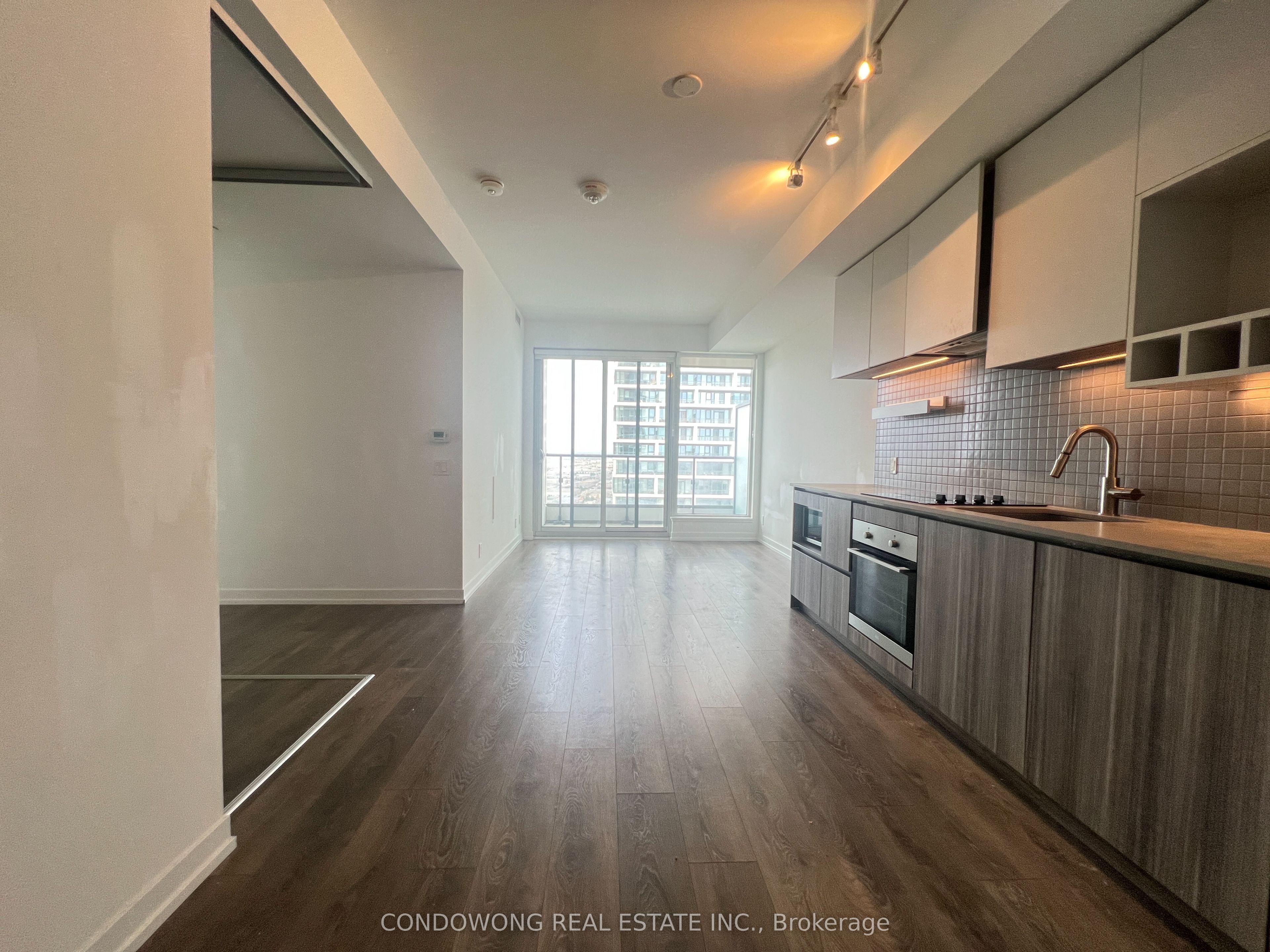 5 Buttermill Avenue 3101