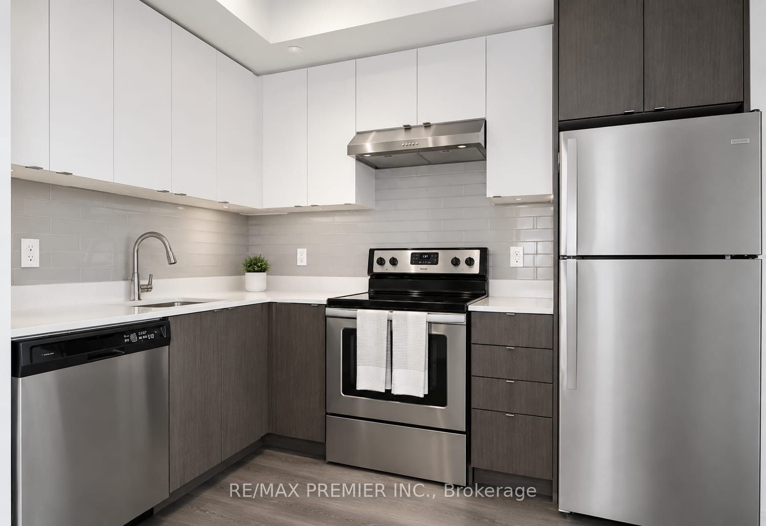 5240 Dundas Street B601
