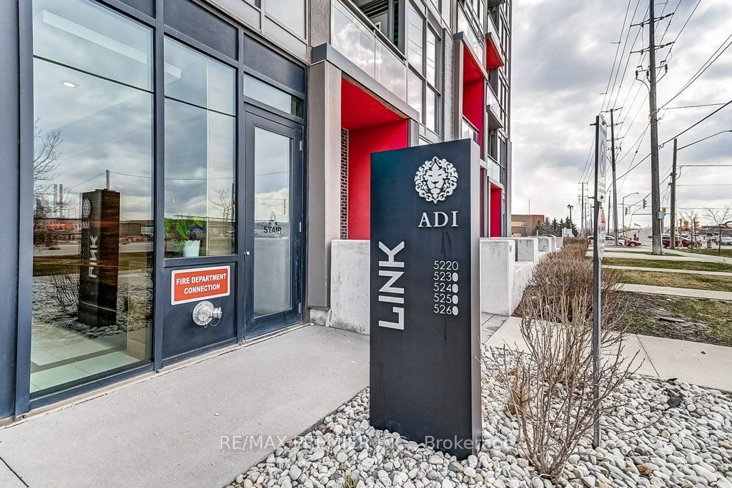 5240 Dundas Street B601