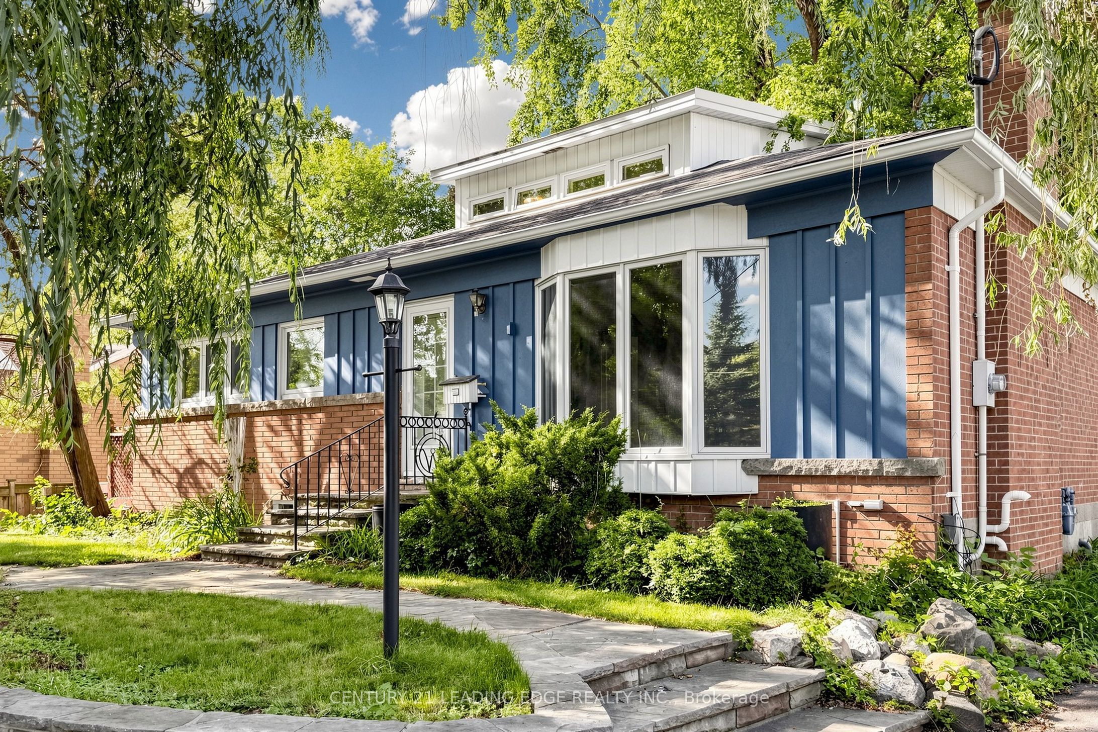 4 Rougecrest Drive