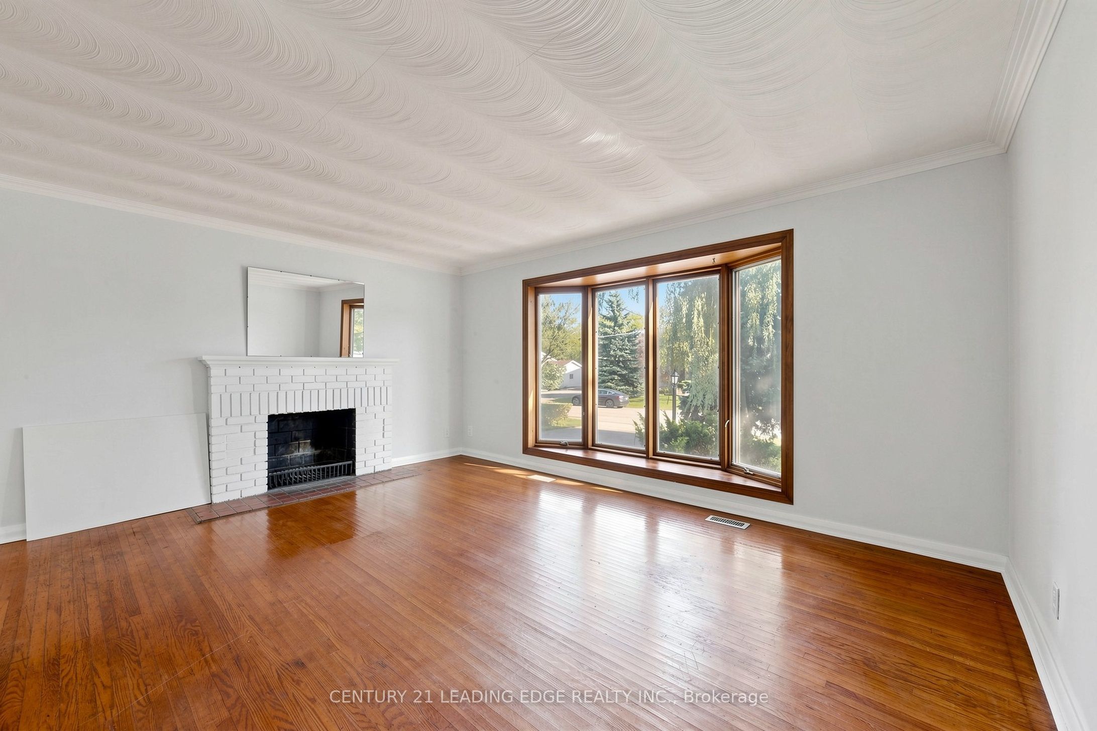 4 Rougecrest Drive